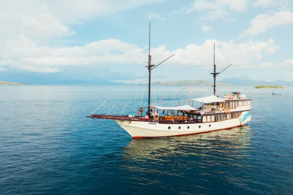 alfathran pinishi labuan bajo