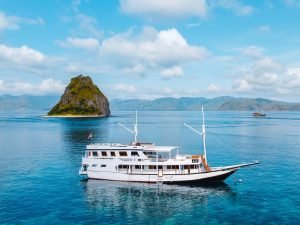 Komodo Boat Trip 2 Days 1 Night