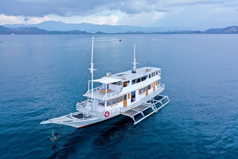 Komodo Longlasting Trip