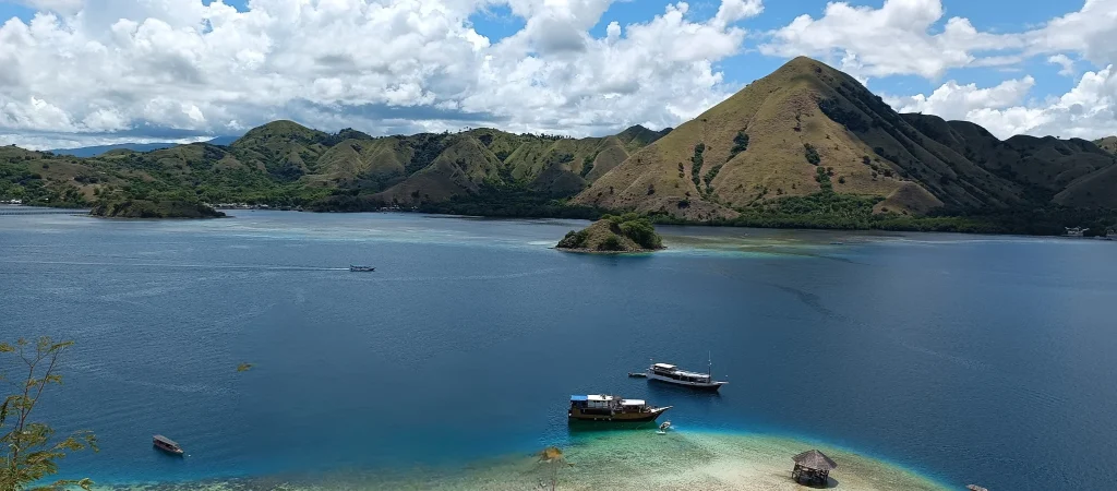 Komodo Exo Tour
