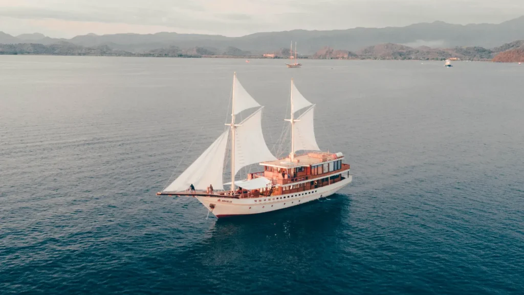 Komodo Luxury Tour Reviews