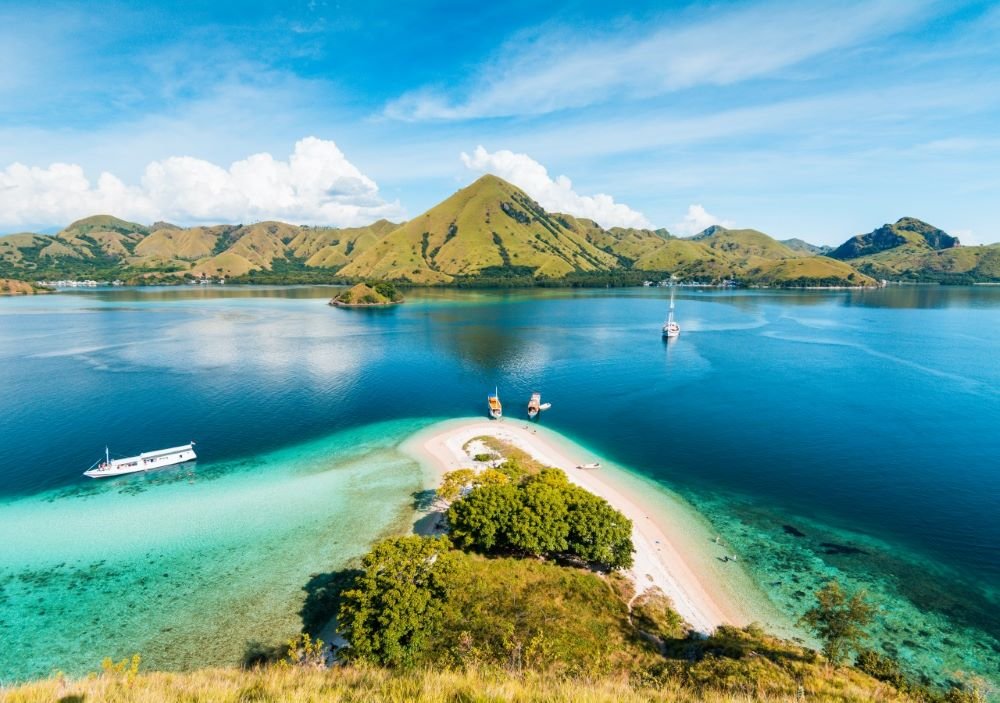 Komodo discovery tour