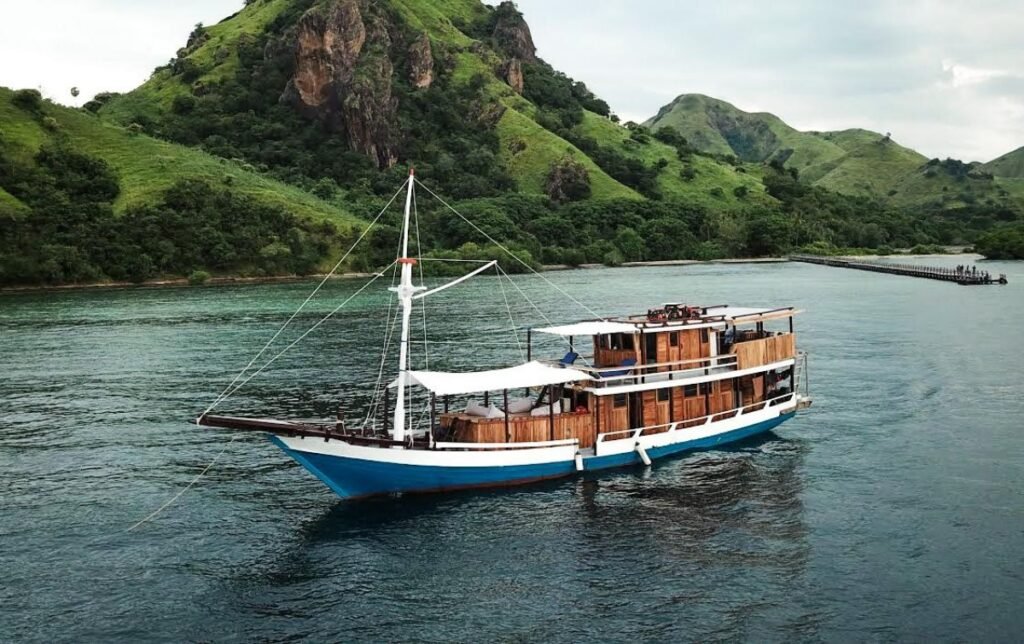 Komodo tour