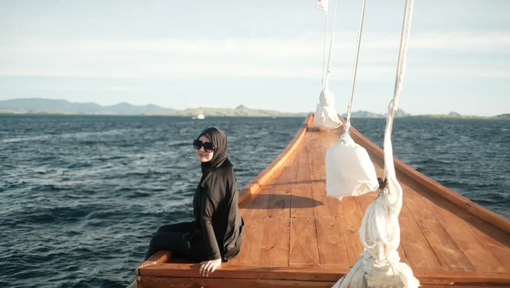 kapal Sailing Komodo