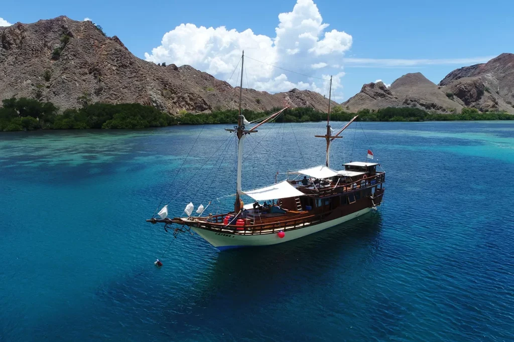 Labuan Bajo Beach