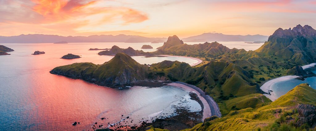 Padar Island sunset tour
