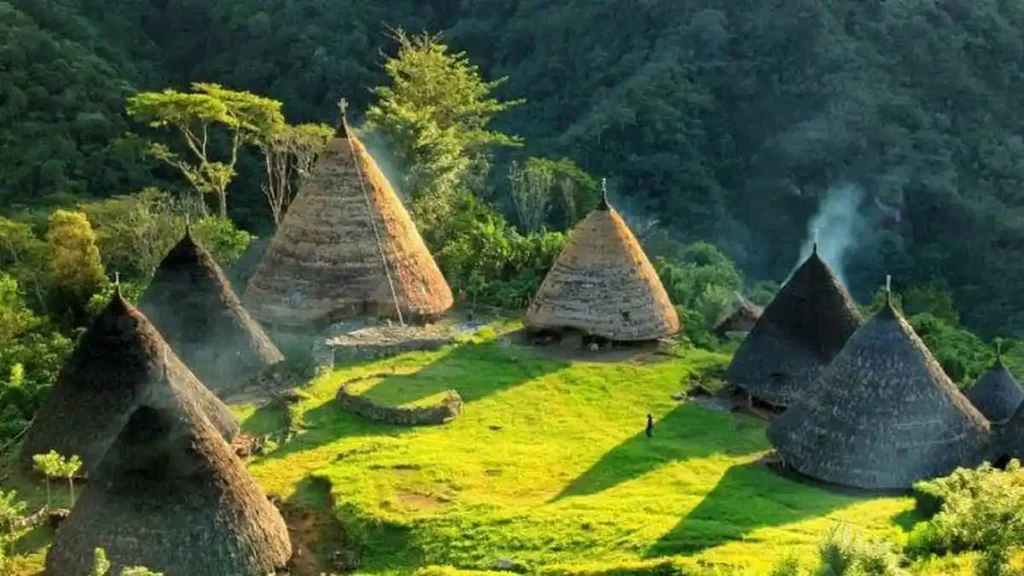 Wisata Wae Rebo Manggarai