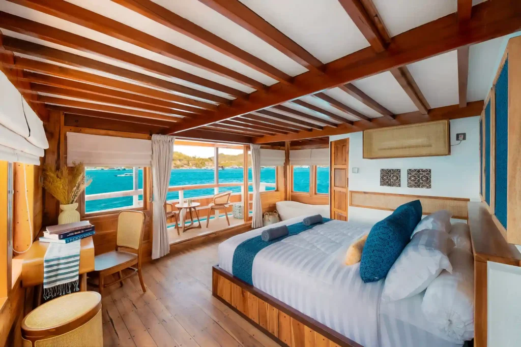 Padar Island accommodation