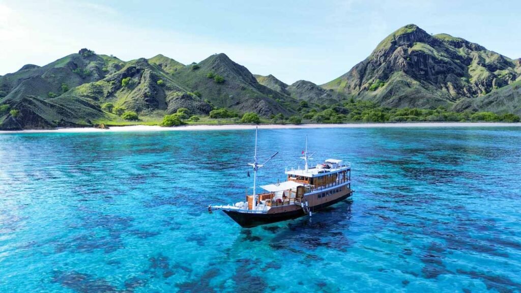 Open tour Komodo