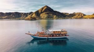 Komodo 2 days 1 night