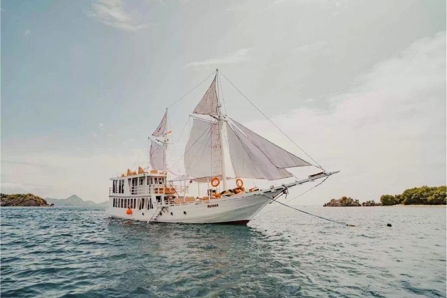 Komodo heaven tour