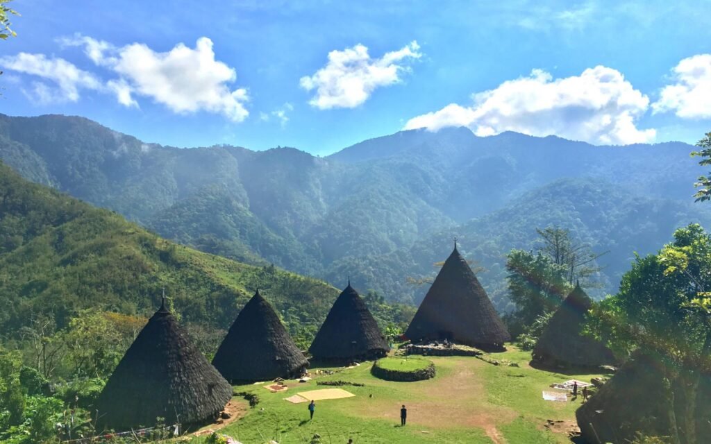 Wae Rebo tour