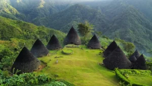 Wae Rebo tour