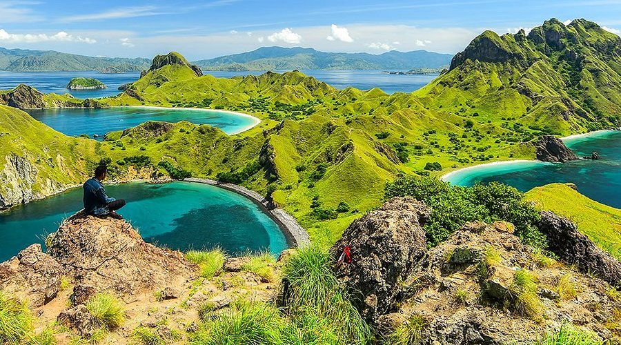 Wetter Padar Island