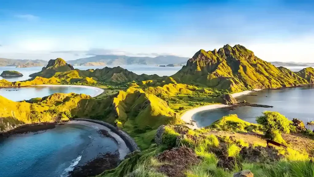 Wetter Padar Island