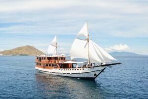 liveaboard Komodo