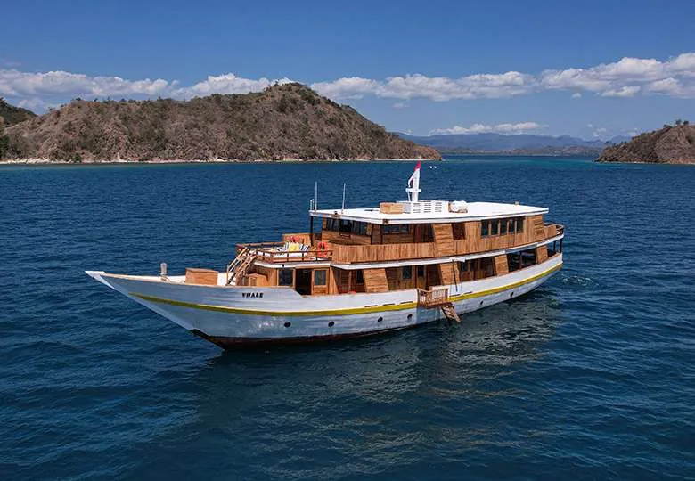 liveaboard Komodo