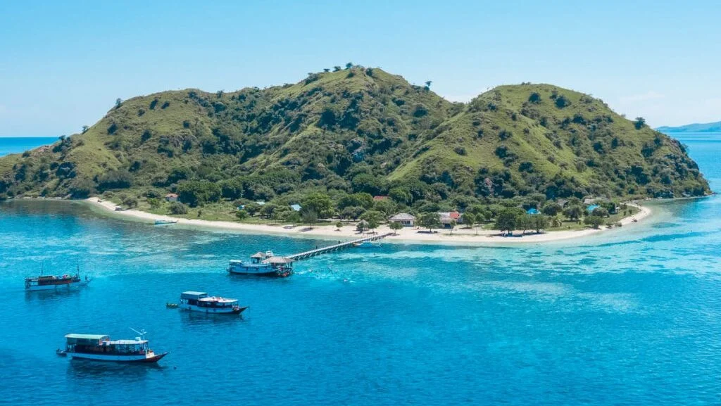 Kanawa Island Caribbean