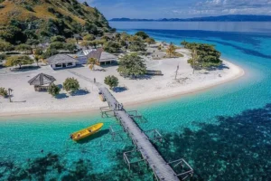 Kanawa Island Caribbean