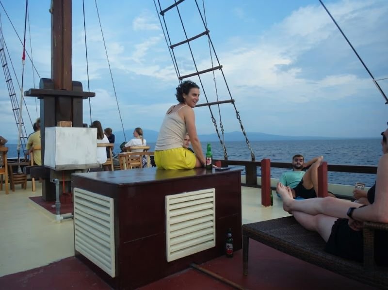 Komodo trip 2d1n guide