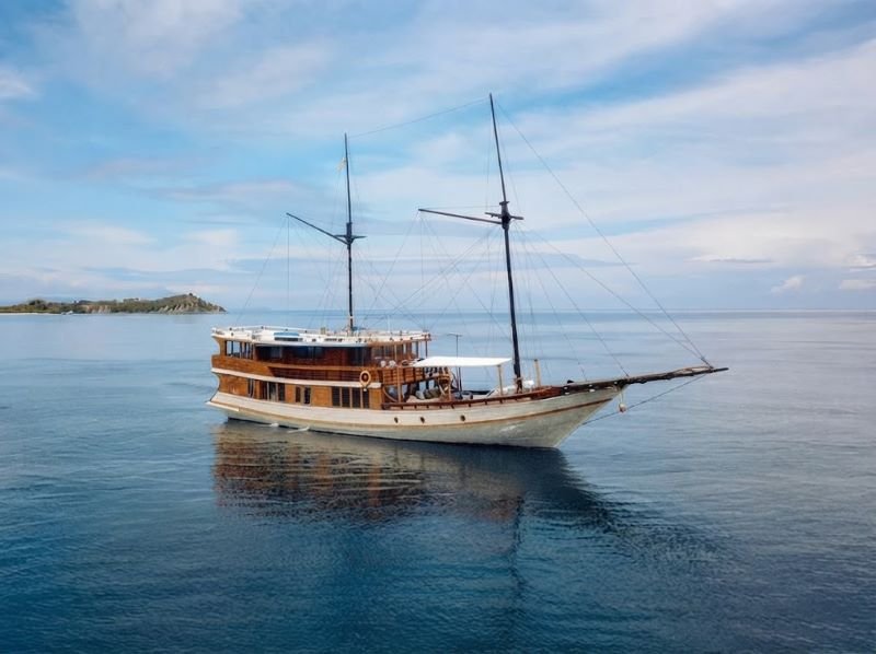 Komodo trip 2d1n