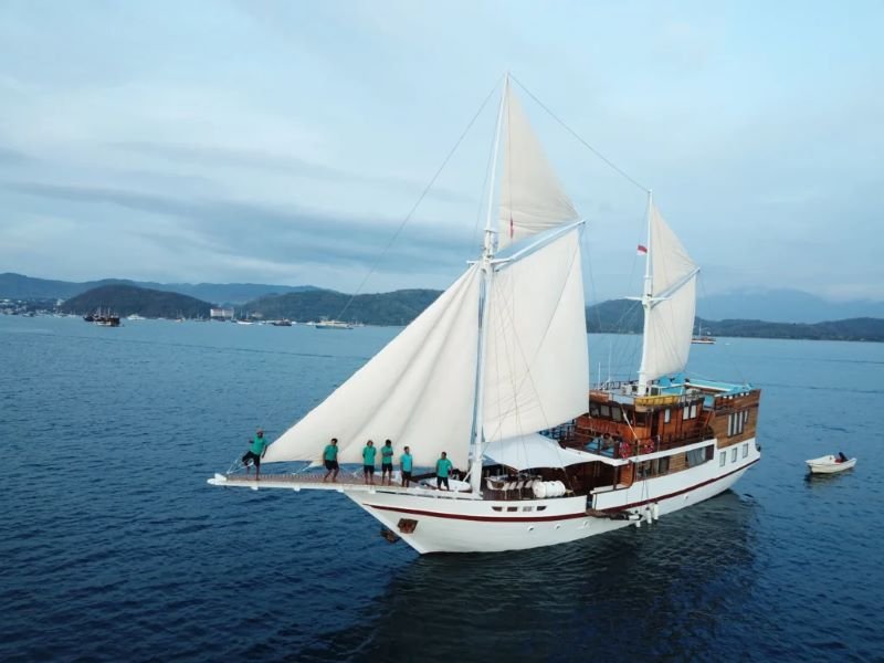 Lombok to Labuan Bajo