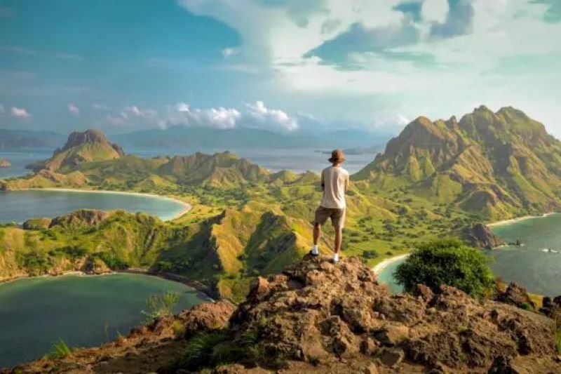 Padar Island tour package