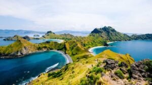 Padar Island tour package