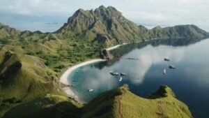 how to get to Padar Island from Labuan Bajo