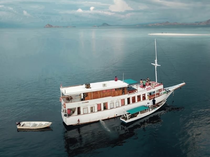 Open Trip Komodo