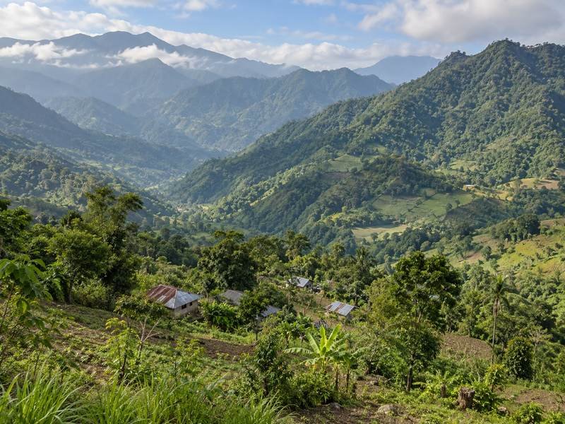 Mountain scenery around Denge in Flores